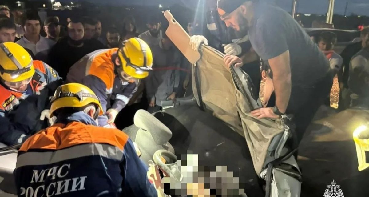 Один человек погиб, второй госпитализирован после ДТП на трассе Р-215